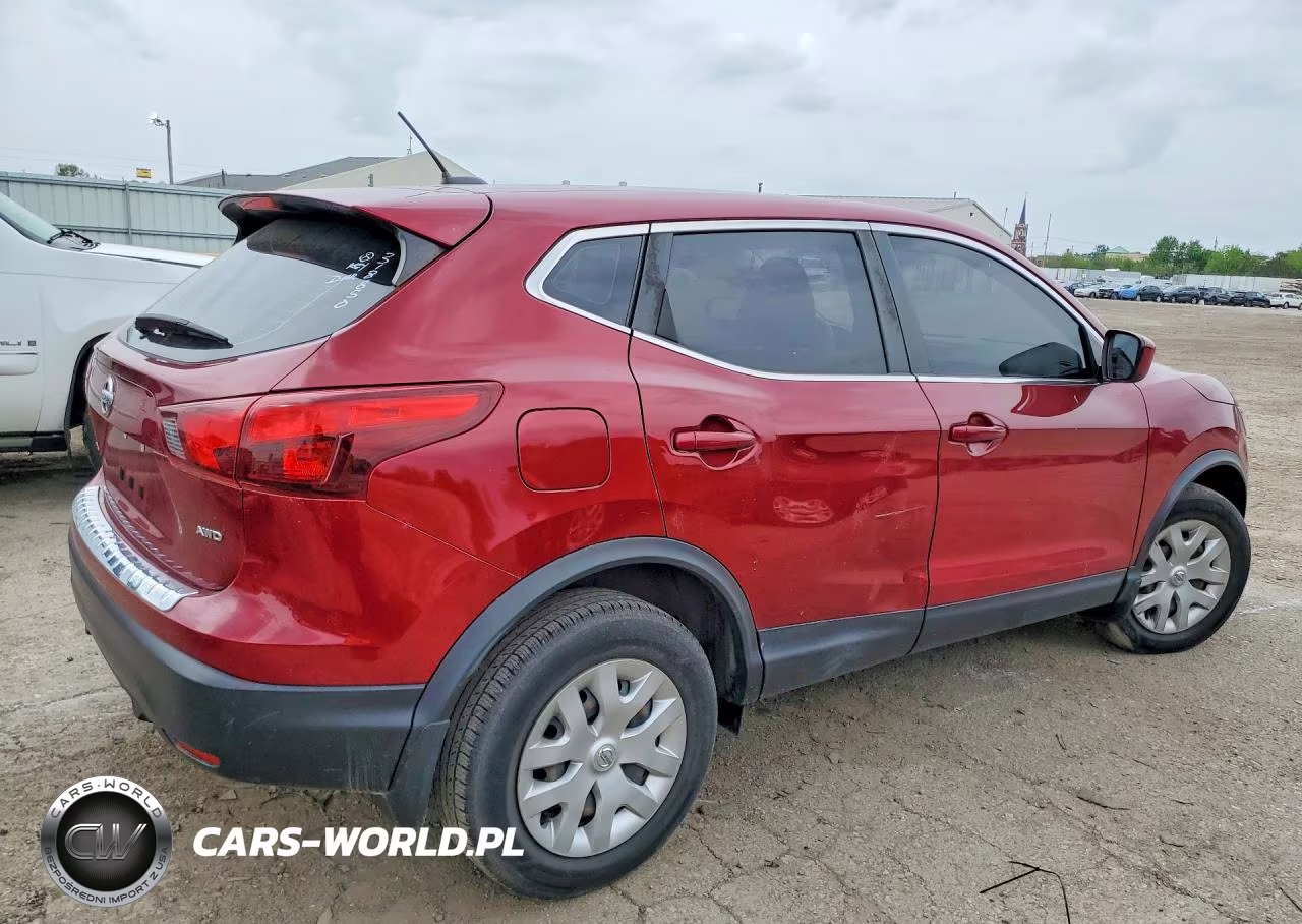 2019 Nissan Rogue Sport S VIN:JN1BJ1CR1KW318850 - 3