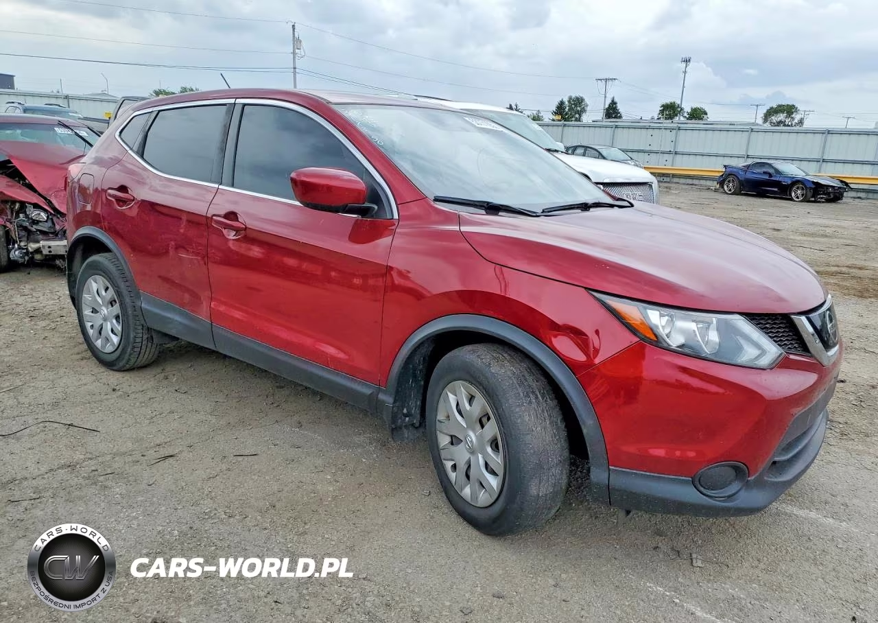 2019 Nissan Rogue Sport S VIN:JN1BJ1CR1KW318850 - 4
