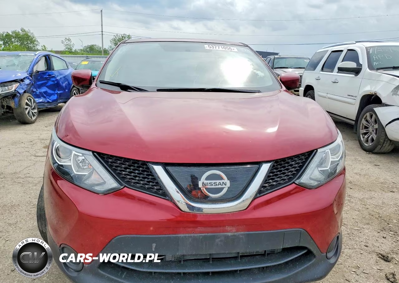 2019 Nissan Rogue Sport S VIN:JN1BJ1CR1KW318850 - 5