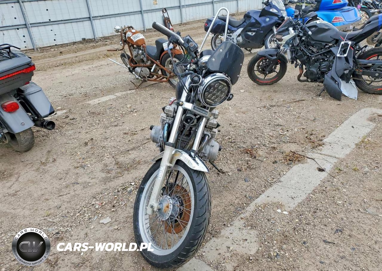 1981 Kawasaki Kz650 H VIN:JKAKZEH10BA011869 - 2