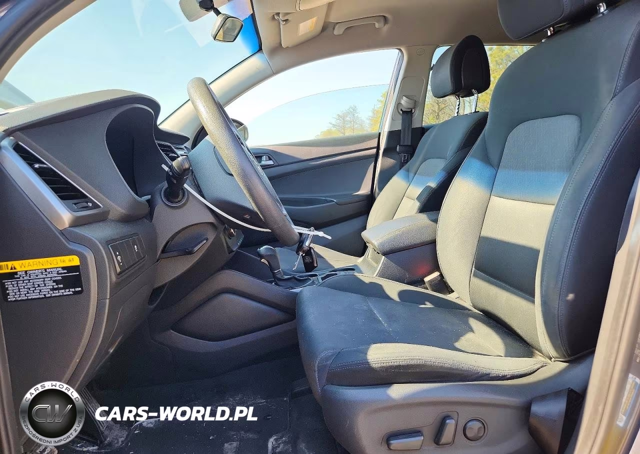 2016 Hyundai Tucson Se VIN:KM8J3CA43GU210797 - 7