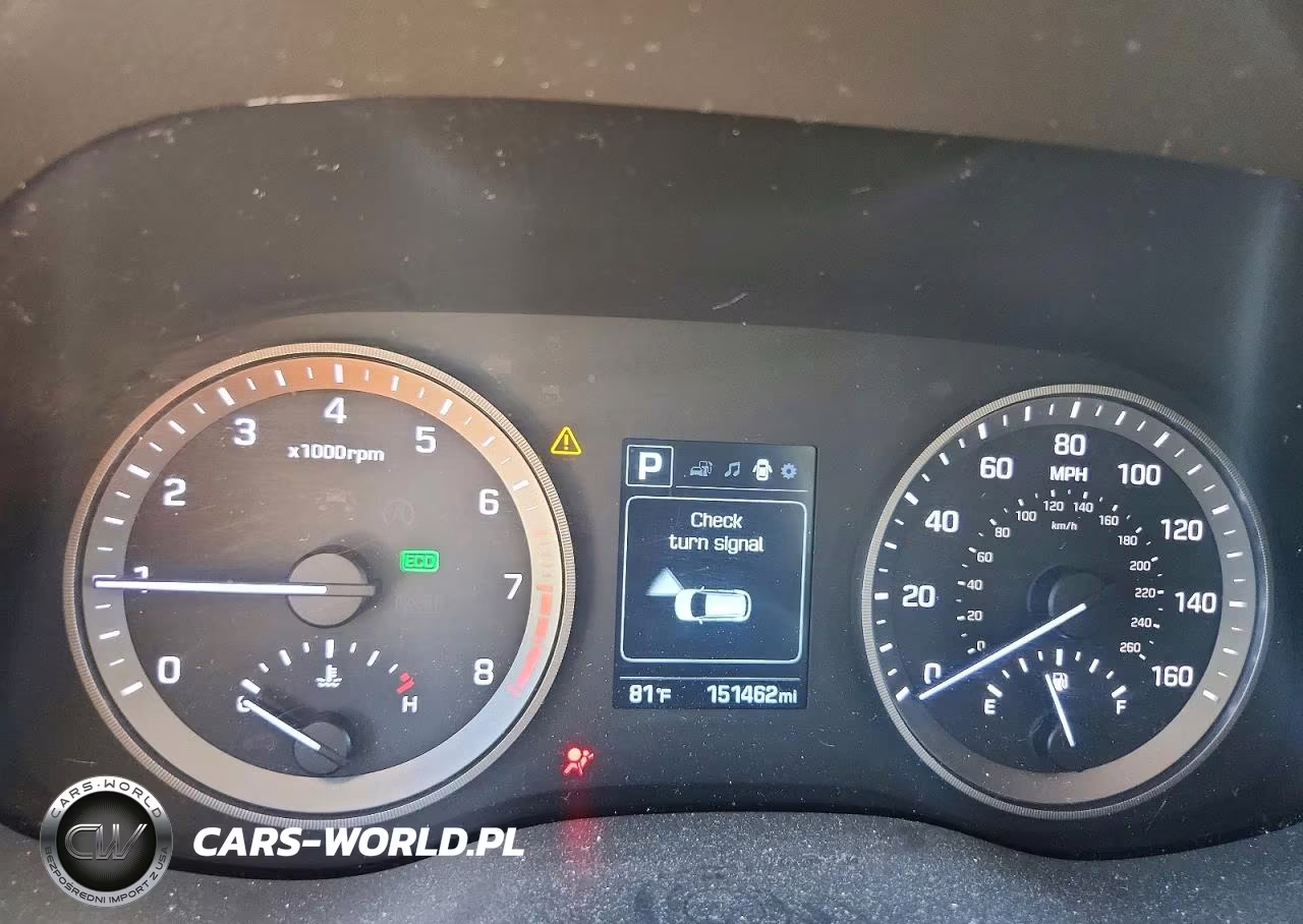 2016 Hyundai Tucson Se VIN:KM8J3CA43GU210797 - 9