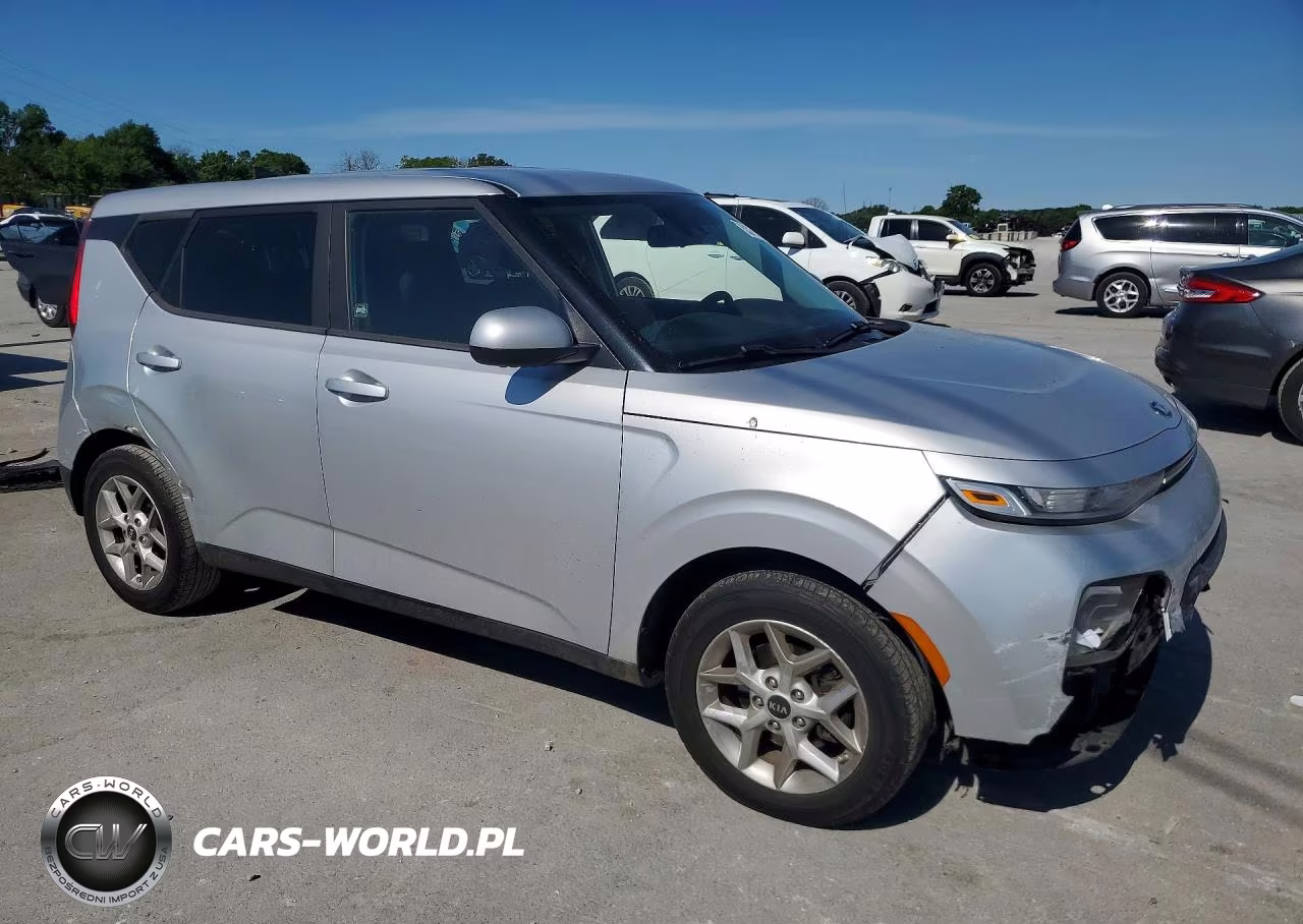 2020 Kia Soul S VIN:KNDJ23AU6L7019892 - 4