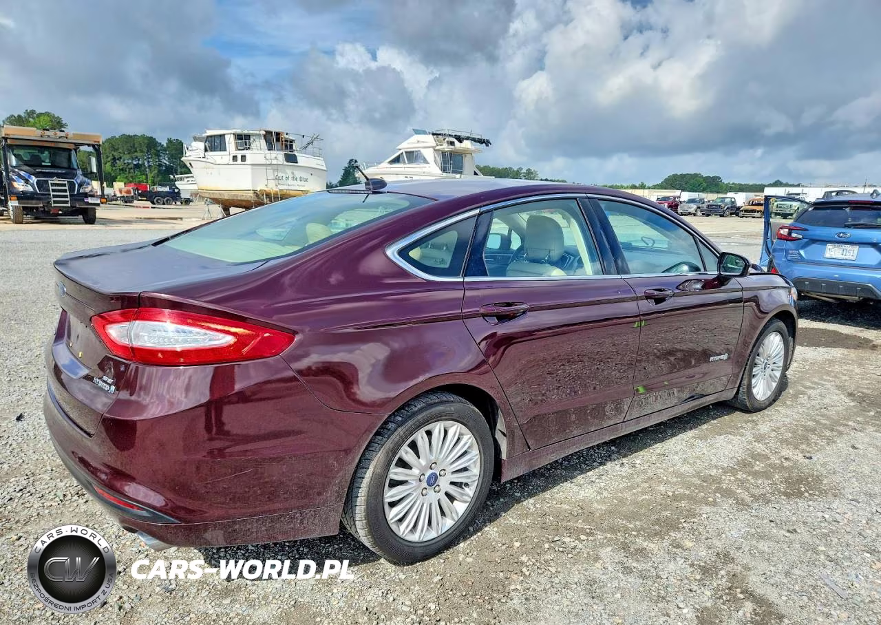 2013 Ford Fusion Se Hybrid VIN:3FA6P0LU3DR316153 - 3