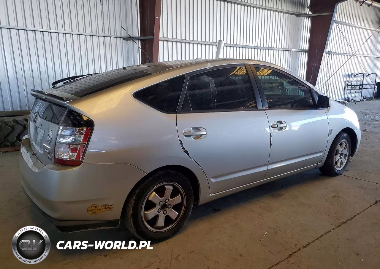 2005 Toyota Prius Base VIN:JTDKB20U057018319 - 3