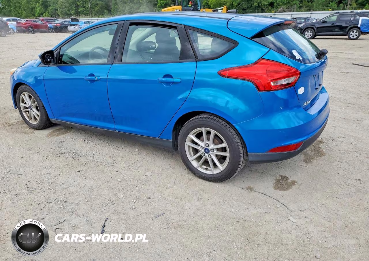 2015 Ford Focus Se VIN:1FADP3K21FL228423 - 2