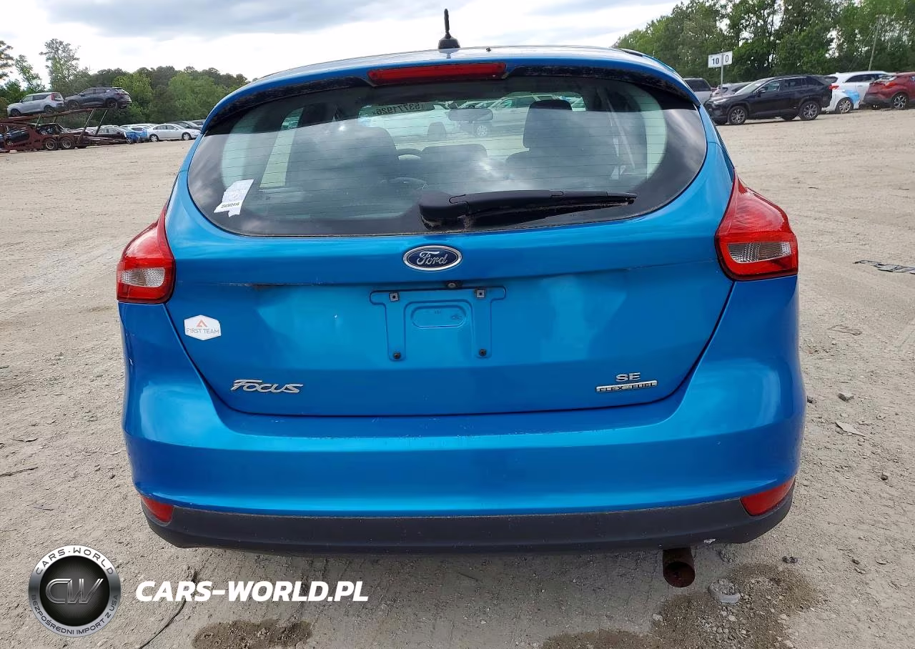 2015 Ford Focus Se VIN:1FADP3K21FL228423 - 6