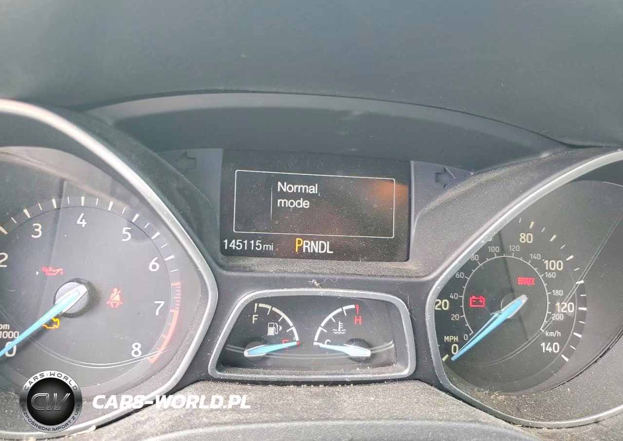 2015 Ford Focus Se VIN:1FADP3K21FL228423 - 9