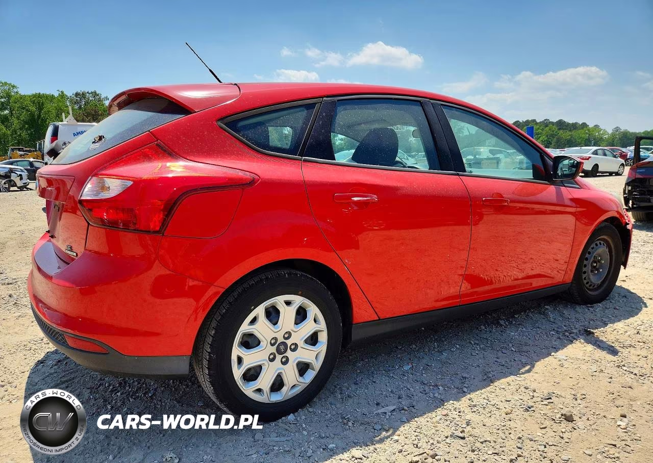 2012 Ford Focus Se VIN:1FAHP3K29CL433954 - 3