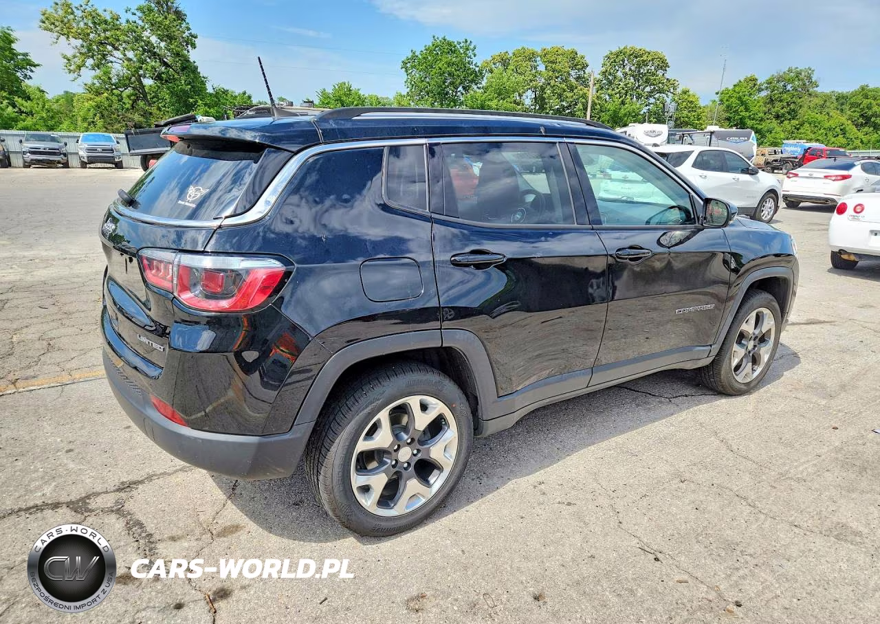 2018 Jeep Compass Limited VIN:3C4NJDCB5JT329112 - 3