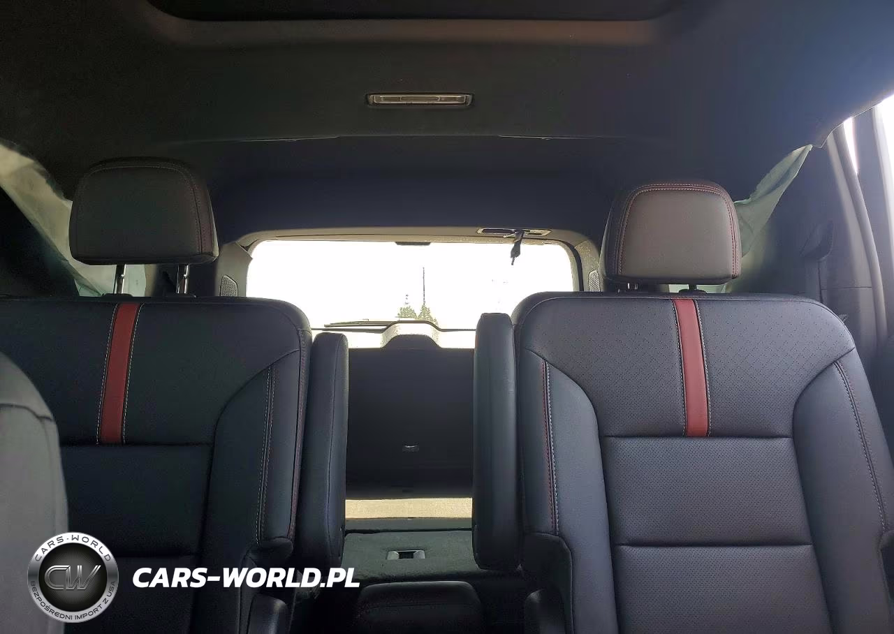 2026 Chevrolet Traverse Rs VIN:1GNERLKS3TJ141971 - 10
