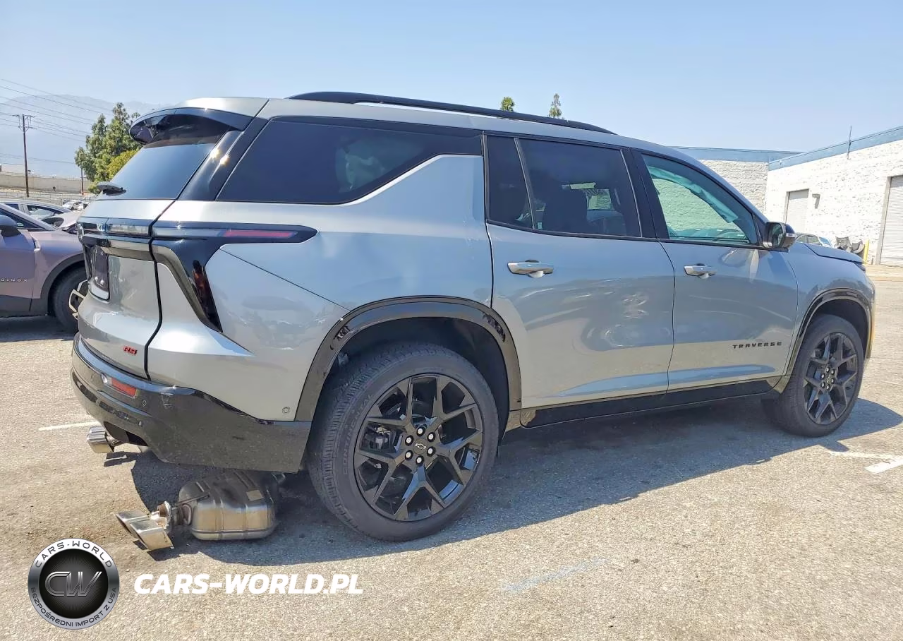 2026 Chevrolet Traverse Rs VIN:1GNERLKS3TJ141971 - 3