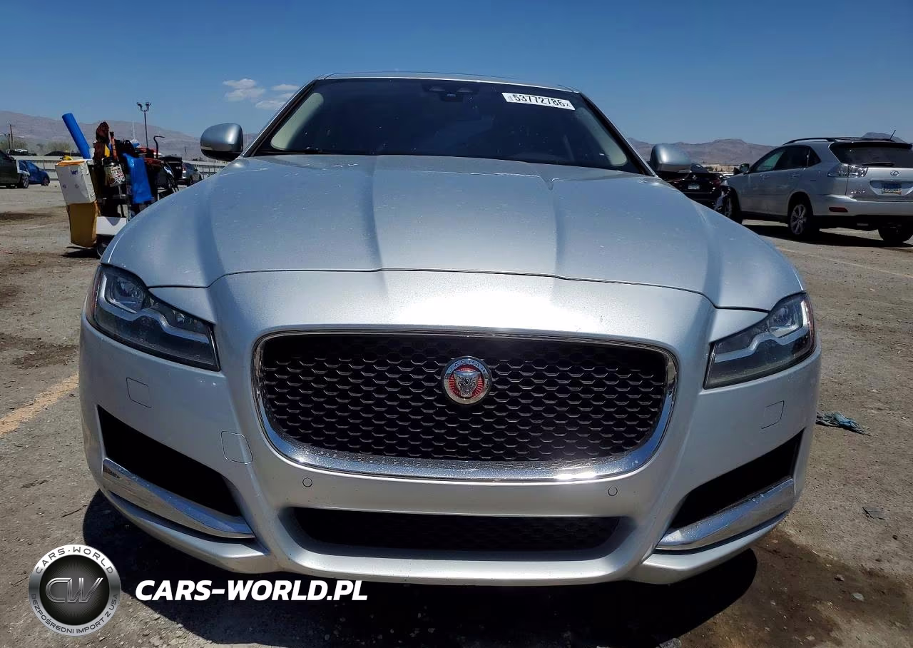 2017 Jaguar Xf Premium VIN:SAJBD4BV7HCY27230 - 5