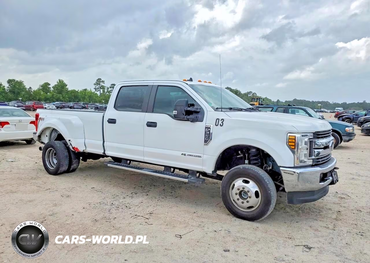 2019 Ford F350 Super Duty VIN:1FT8W3DT4KEF88661 - 4