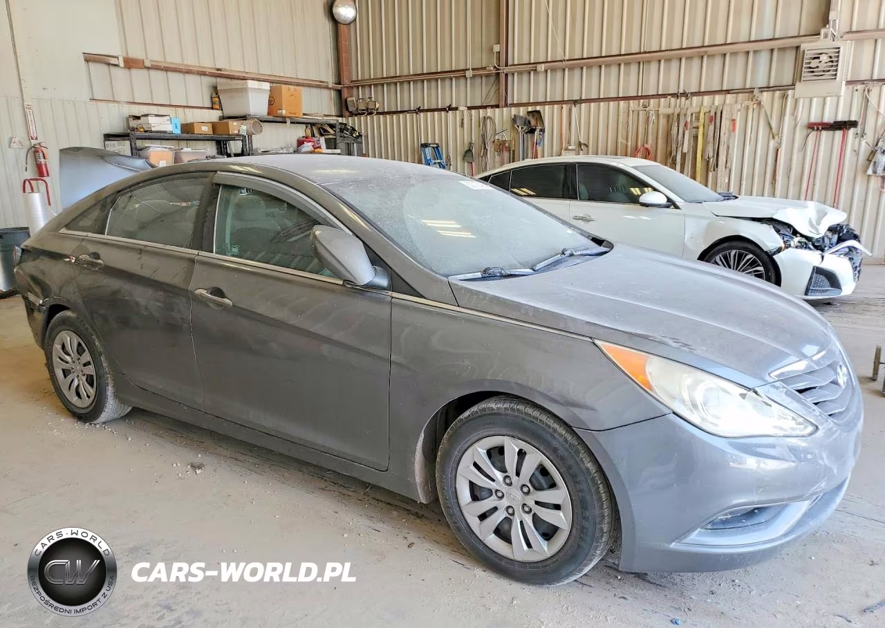 2013 Hyundai Sonata Gls VIN:5NPEB4ACXDH563050 - 4