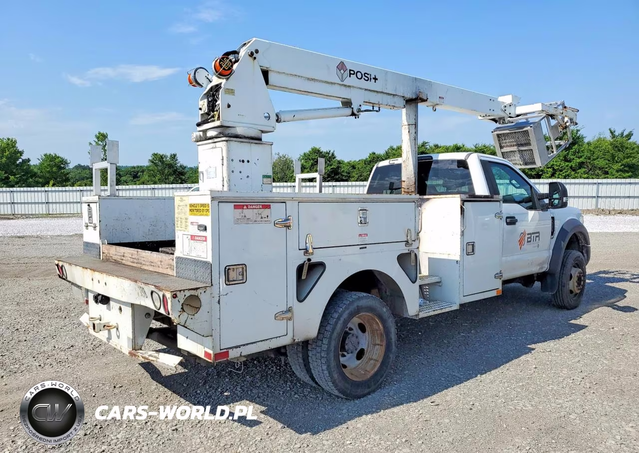 2019 Ford F550 Super Duty Cable Placer Bucket Truck VIN:1FDUF5GY4KEC11678 - 3