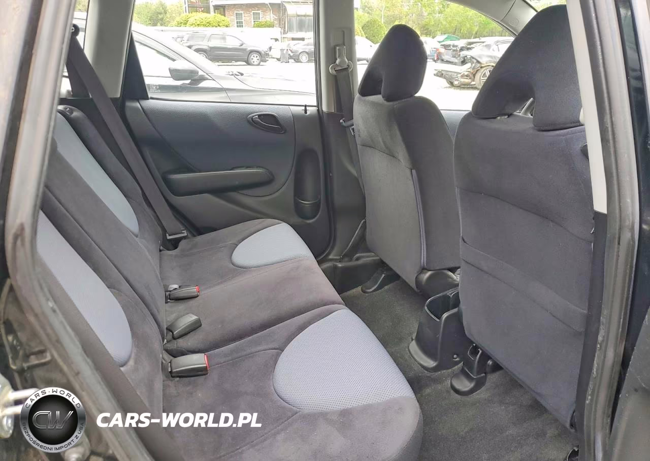2008 Honda Fit VIN:JHMGD37428S005082 - 10