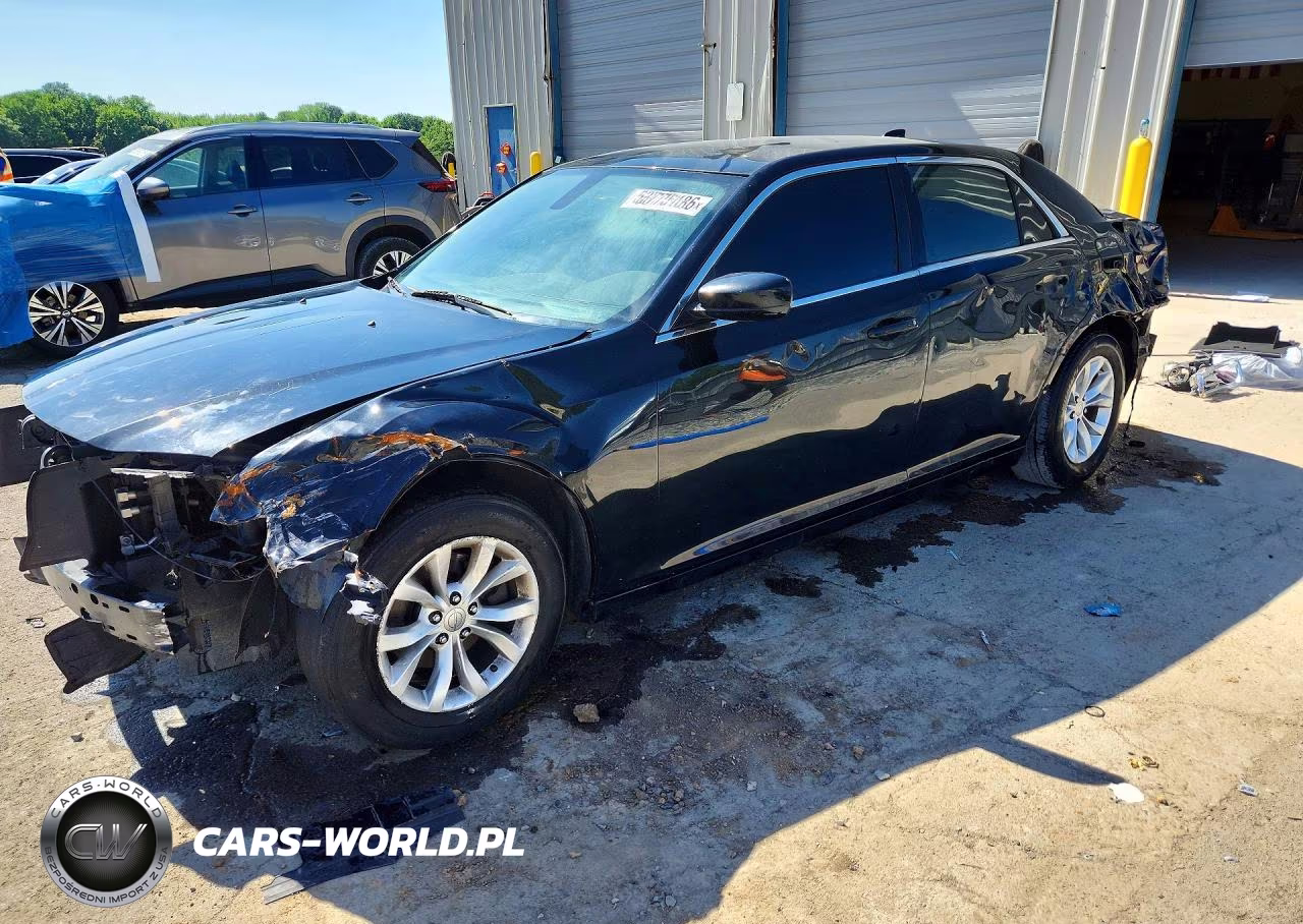 2015 Chrysler 300 Limited