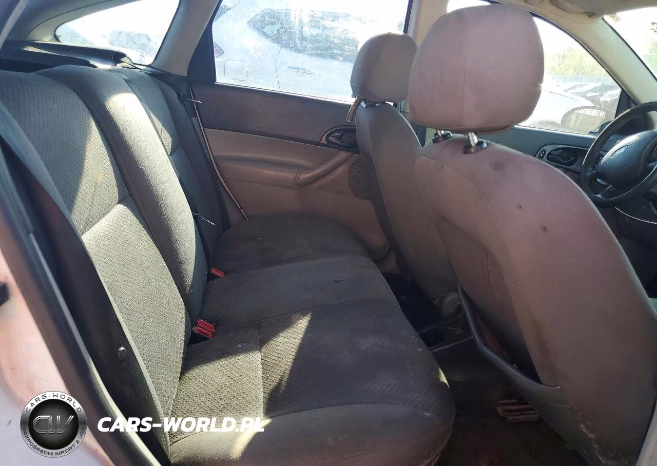 2007 Ford Focus Zx5 VIN:1FAFP37N07W313796 - 10
