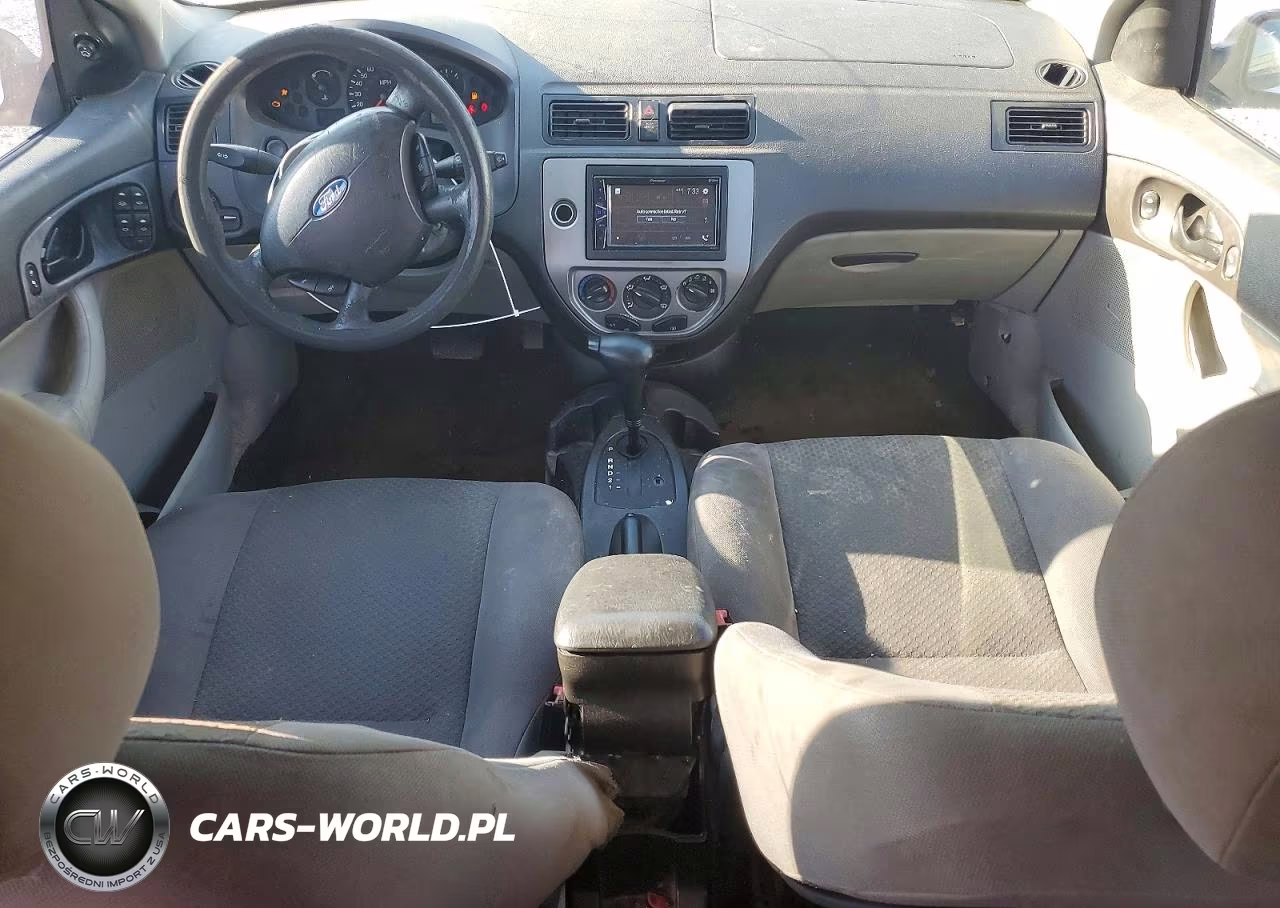 2007 Ford Focus Zx5 VIN:1FAFP37N07W313796 - 8