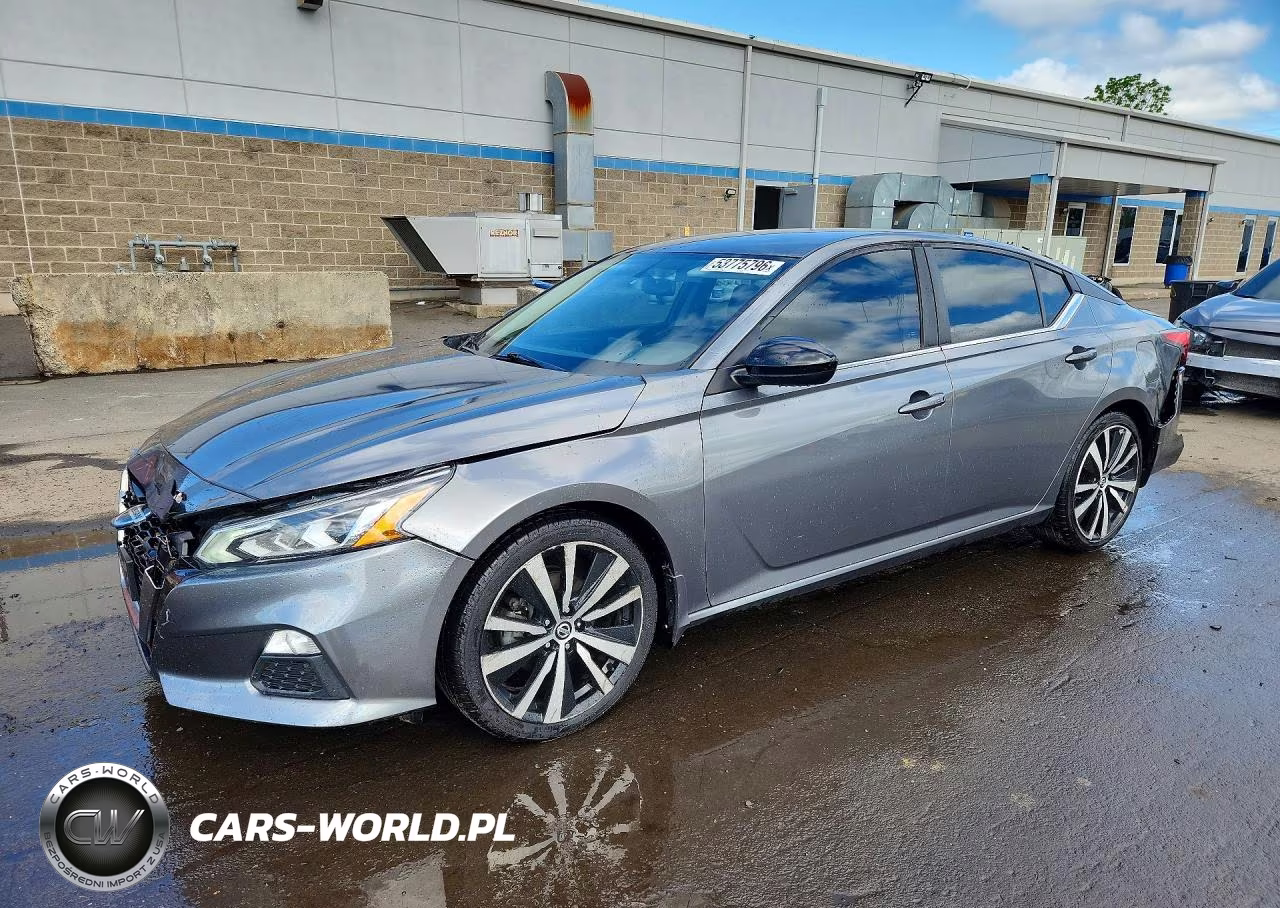 2019 Nissan Altima Sr