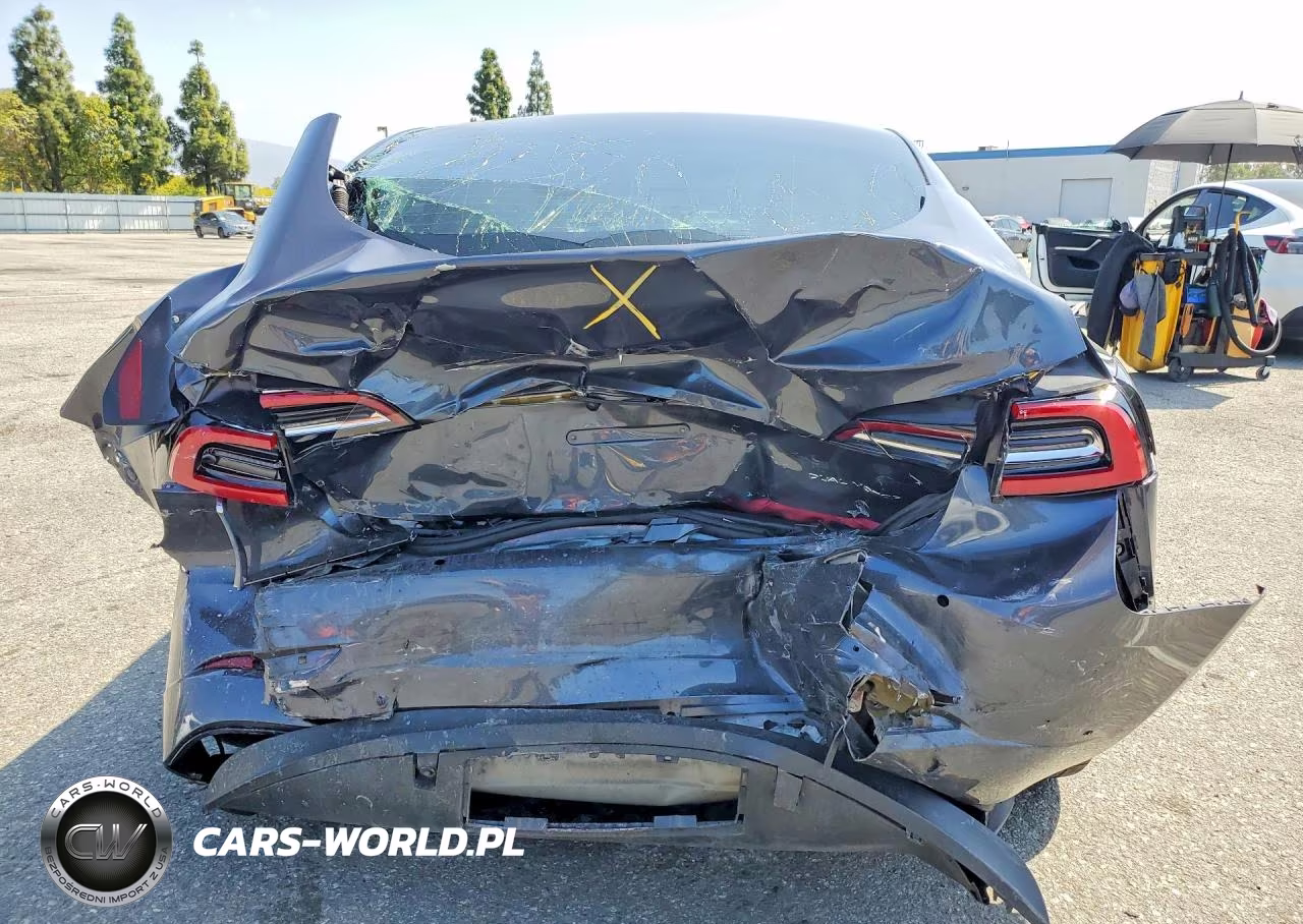 2021 Tesla Model 3 VIN:5YJ3E1EB3MF875594 - 6