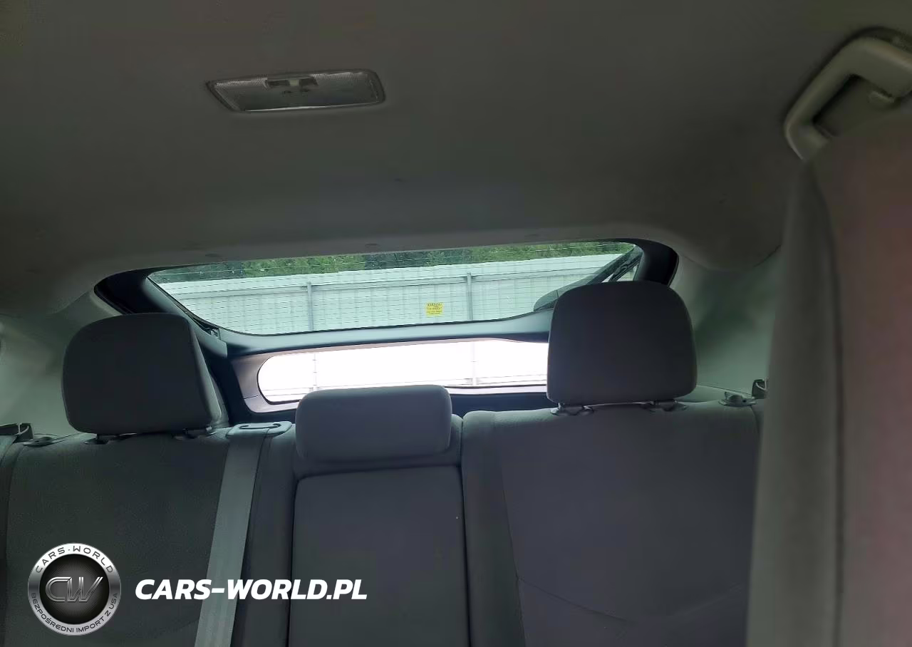 2012 Toyota Prius Three VIN:JTDKN3DU8C5469322 - 10