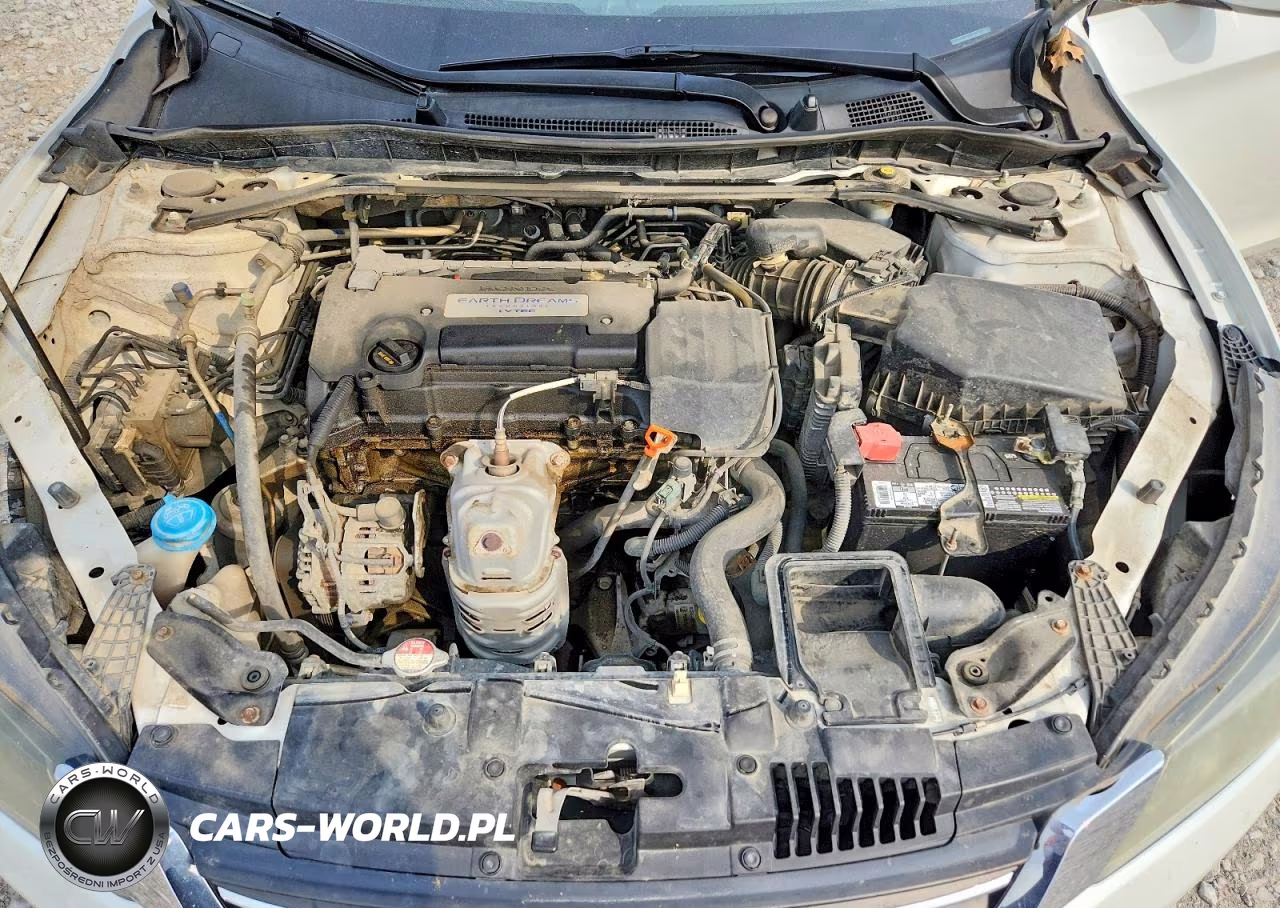 2015 Honda Accord Sport VIN:1HGCR2F59FA065158 - 11