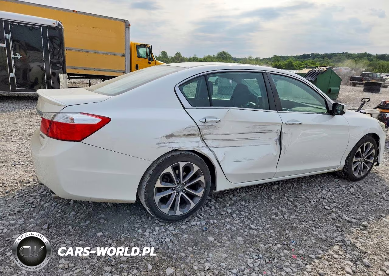 2015 Honda Accord Sport VIN:1HGCR2F59FA065158 - 3