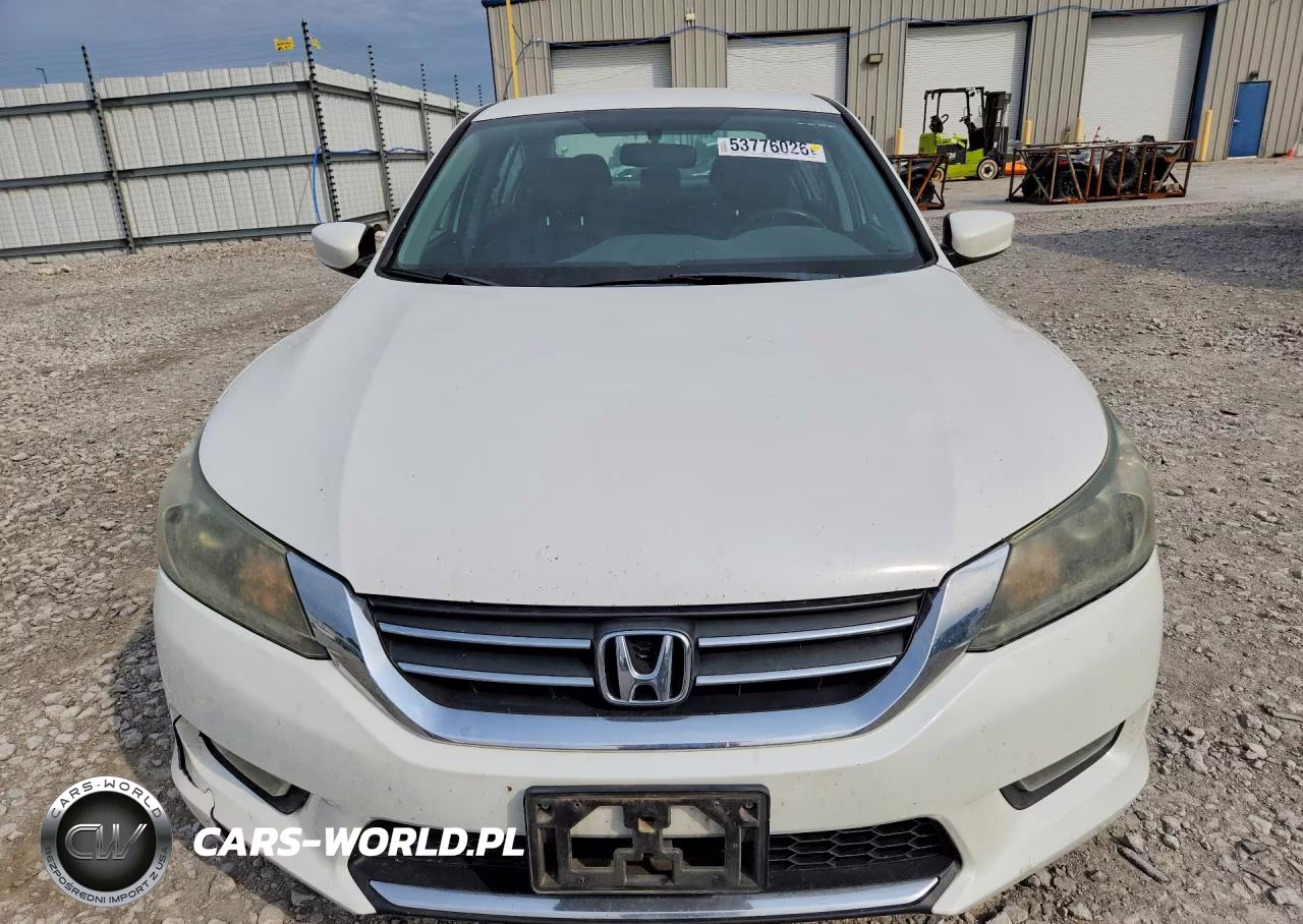 2015 Honda Accord Sport VIN:1HGCR2F59FA065158 - 5