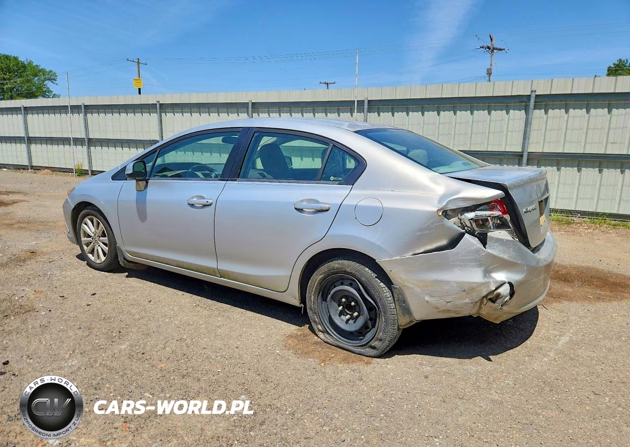 2012 Honda Civic VIN:2HGFB2F9XCH547137 - 2
