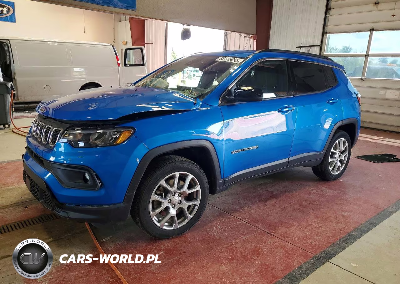 2024 Jeep Compass Latitude Lux – zdjęcie 1 z 12