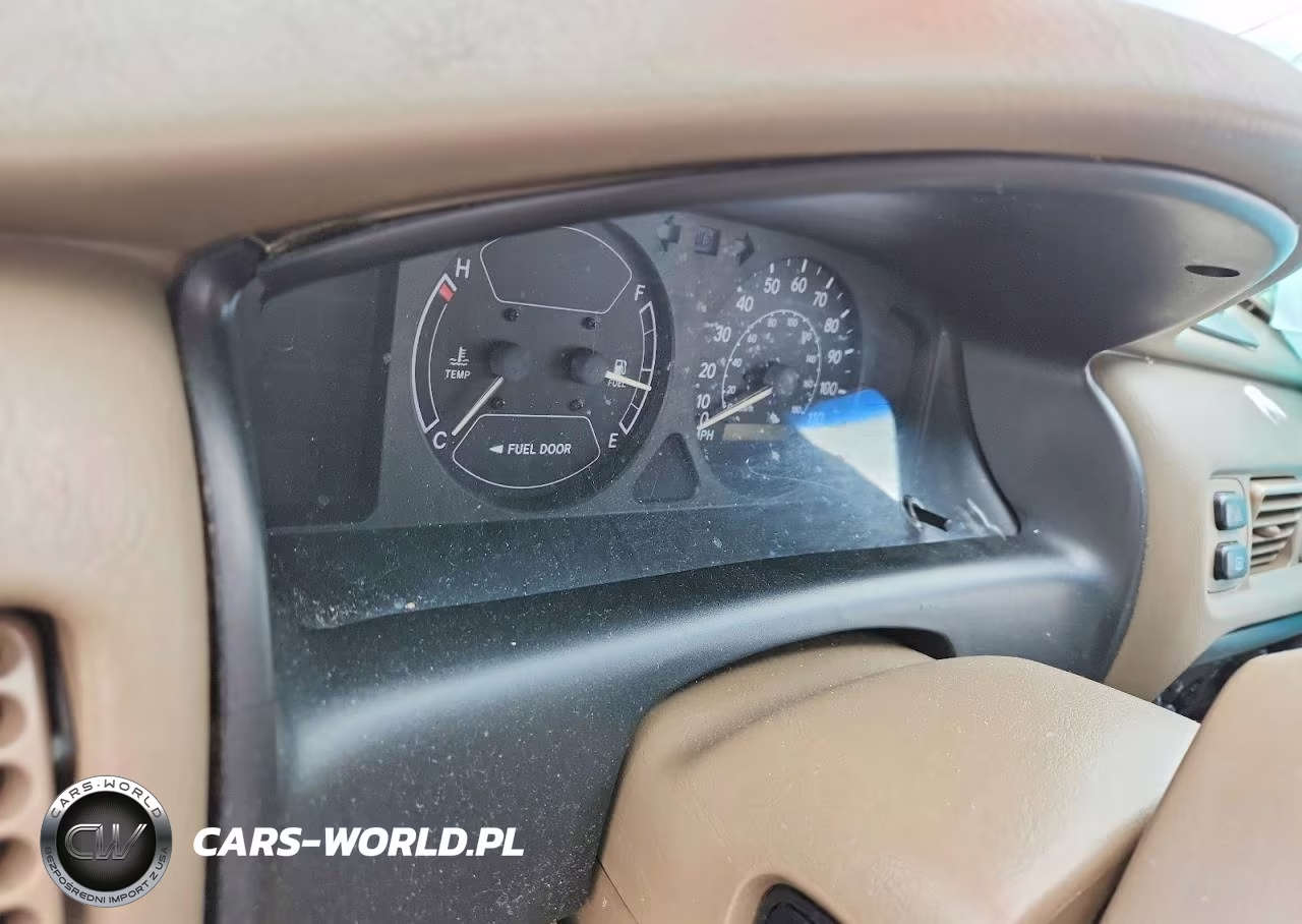 2000 Chevrolet Geo Prizm Base VIN:1Y1SK5283YZ402424 - 9