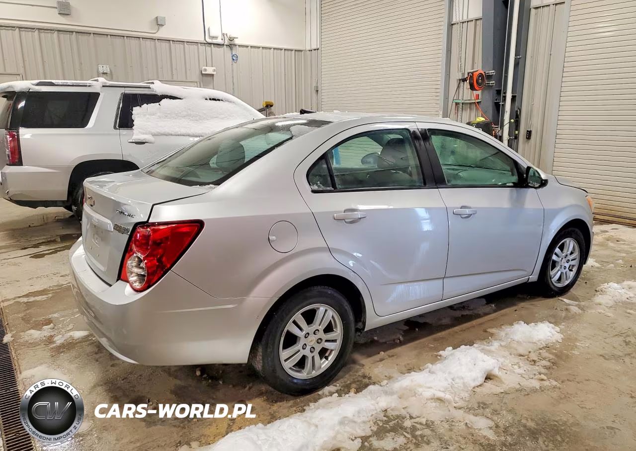 2012 Chevrolet Sonic Ls VIN:1G1JB5SH7C4130278 - 3