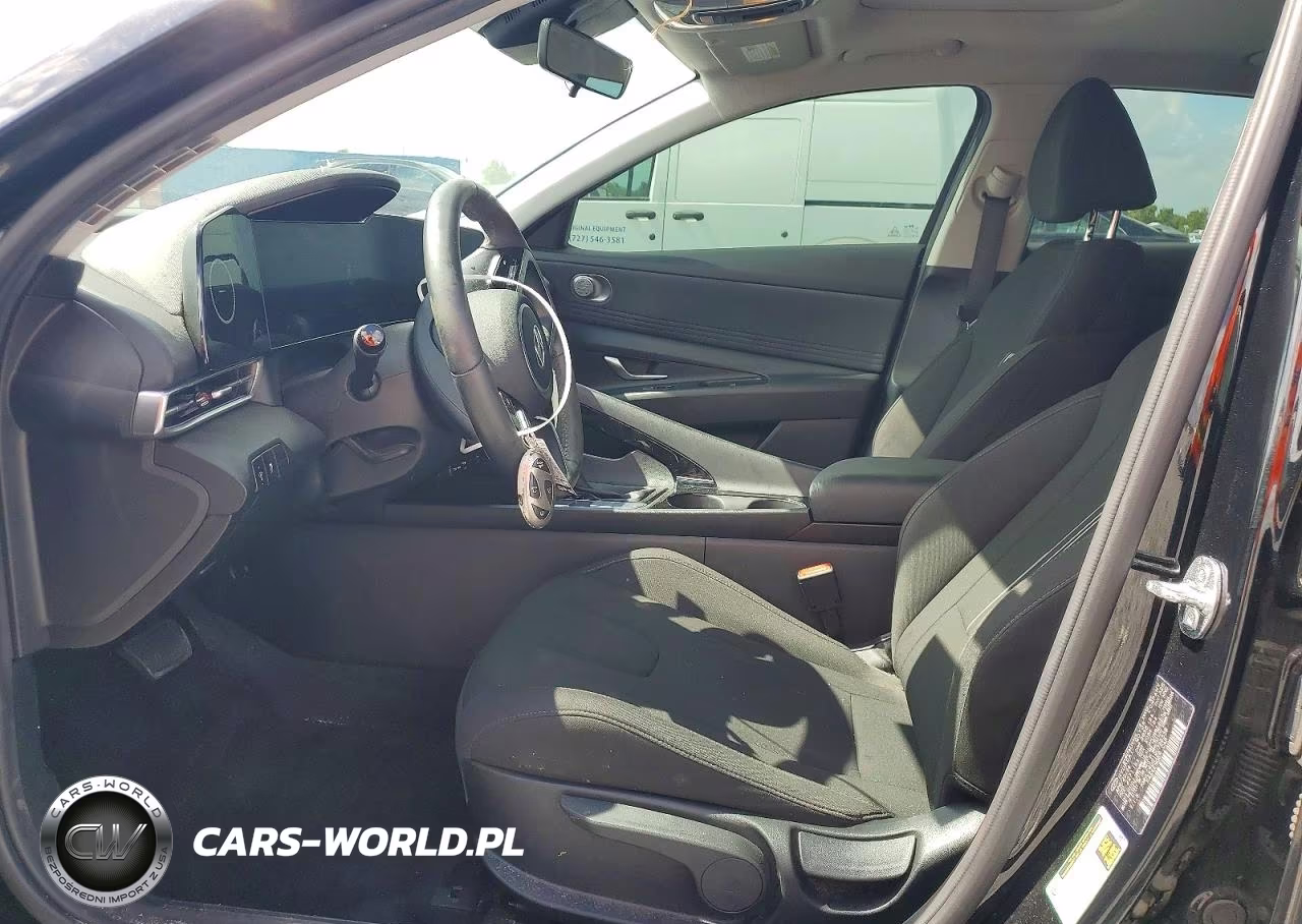 2024 Hyundai Elantra Sel VIN:KMHLS4DG1RU796538 - 7