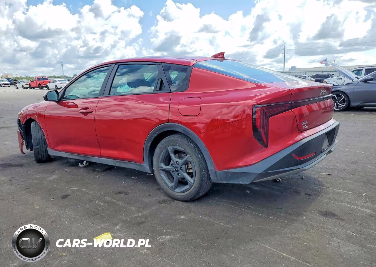 2025 Kia K4 Lxs VIN:3KPFT4DE2SE066123 - 2