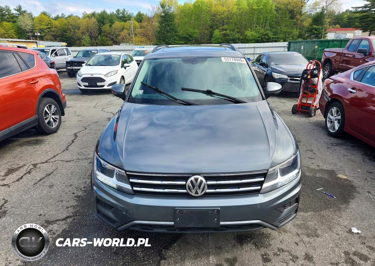 2018 Volkswagen Tiguan Se VIN:3VV2B7AX8JM123908 - 5