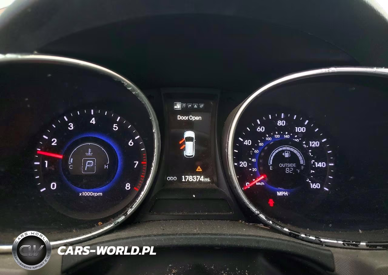 2016 Hyundai Santa Fe Se VIN:KM8SR4HF5GU160906 - 9
