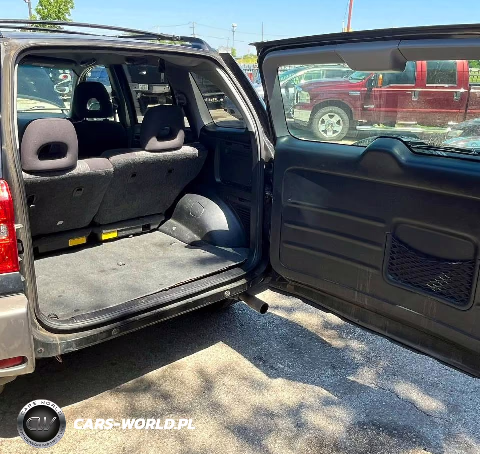 2004 Toyota Rav4 Base VIN:JTEHD20V046013733 - 9