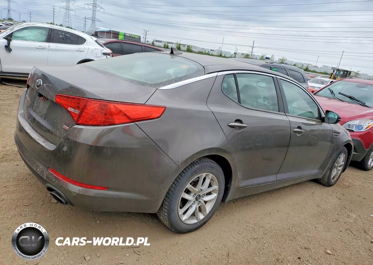 2011 Kia Optima Lx VIN:KNAGM4A77B5182532 - 3