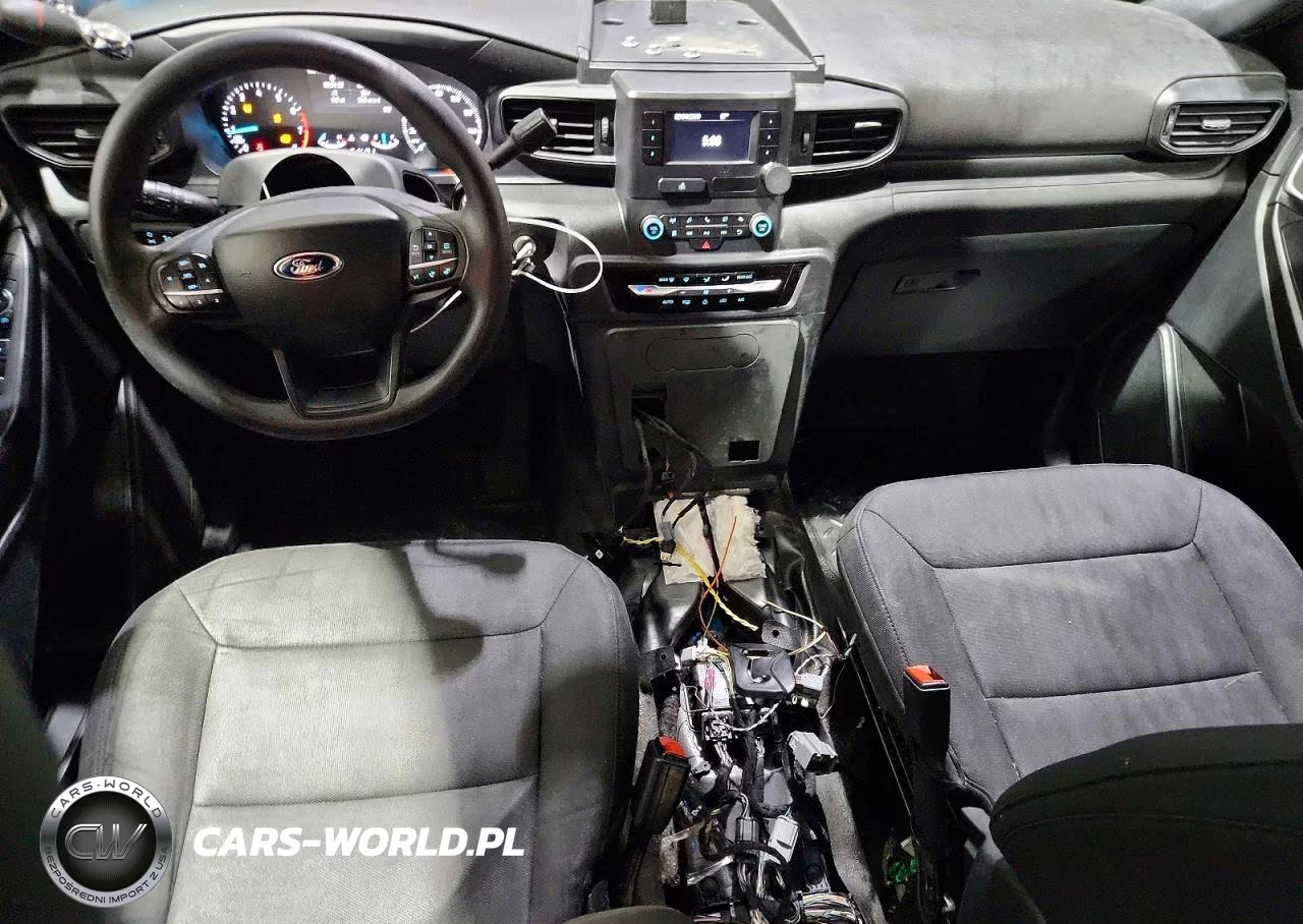 2022 Ford Explorer Police Interceptor VIN:1FM5K8AB2NGA00140 - 8
