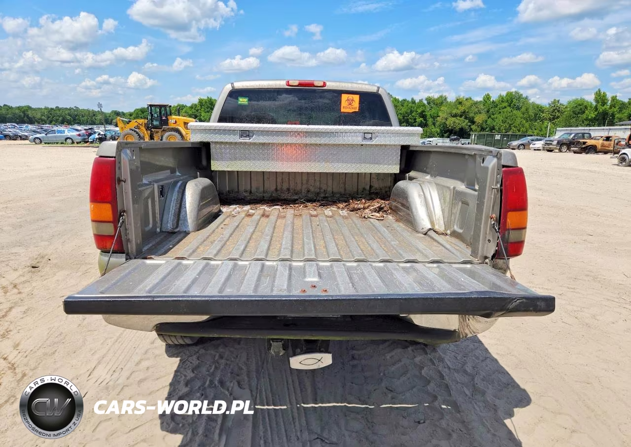 1999 GMC New Sierra C2500 VIN:1GTFC29T8XZ508488 - 6