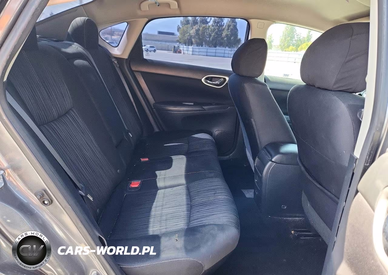 2018 Nissan Sentra Sv VIN:3N1AB7APXJL644079 - 10