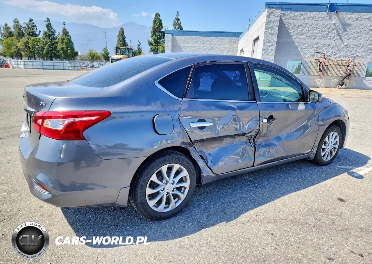 2018 Nissan Sentra Sv VIN:3N1AB7APXJL644079 - 3