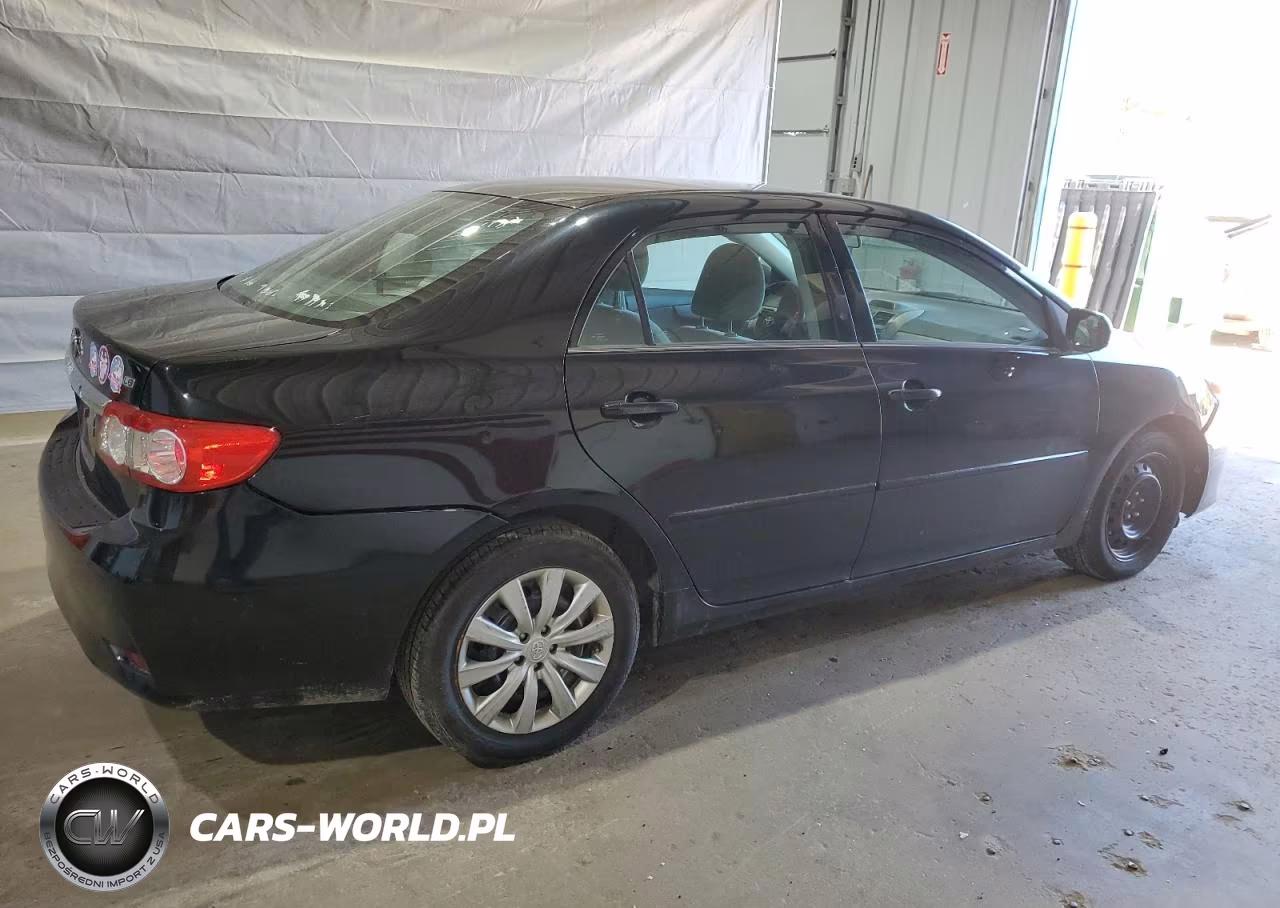 2013 Toyota Corolla Le VIN:2T1BU4EE0DC030118 - 3