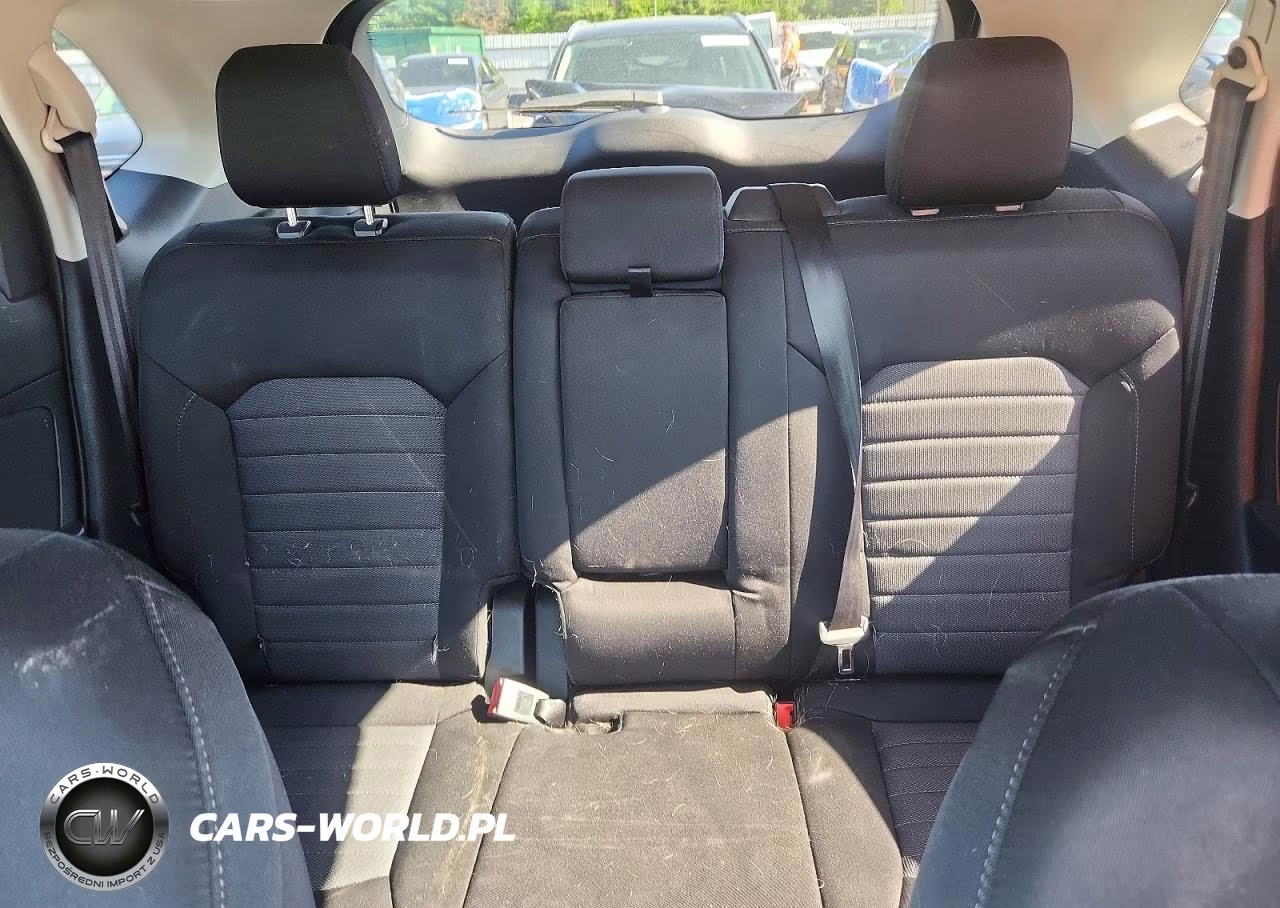 2016 Ford Edge Se VIN:2FMPK4G92GBB16809 - 10