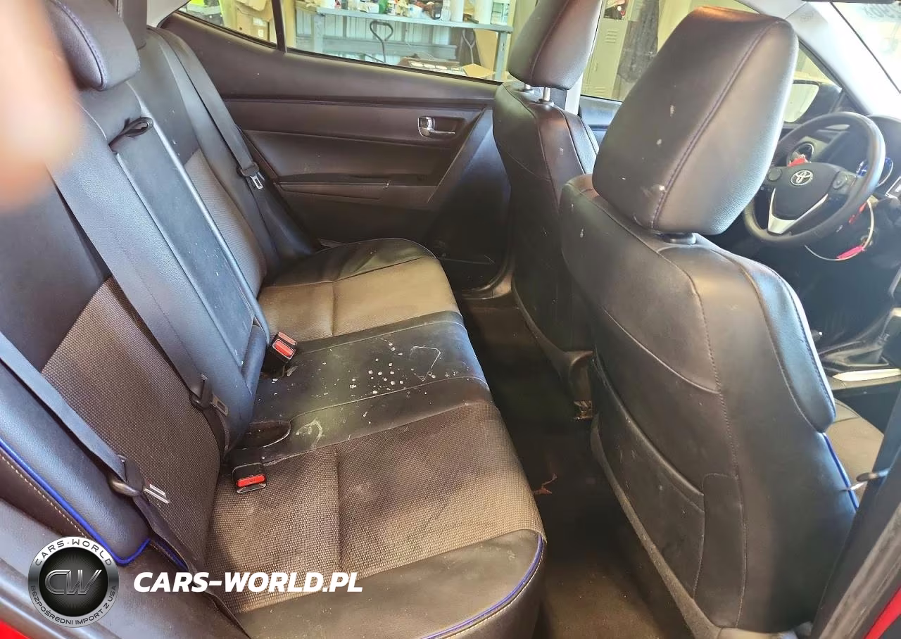 2018 Toyota Corolla Se VIN:2T1BURHE9JC026055 - 10