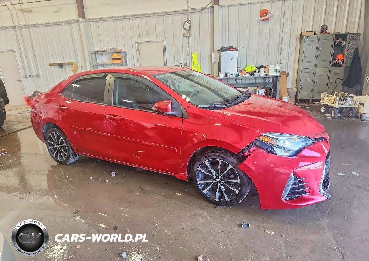 2018 Toyota Corolla Se VIN:2T1BURHE9JC026055 - 4