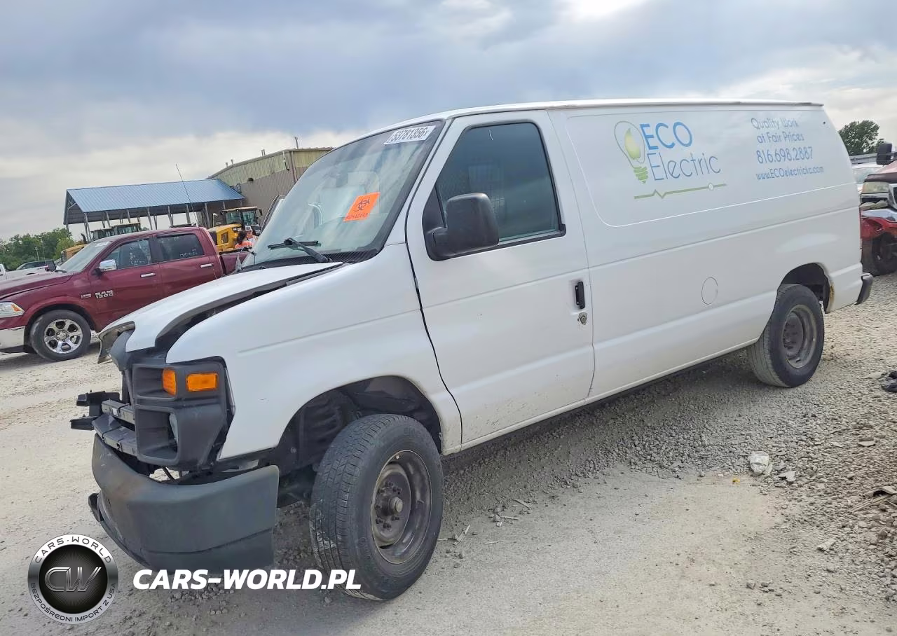2013 Ford Econoline E150 Van – zdjęcie 1 z 13