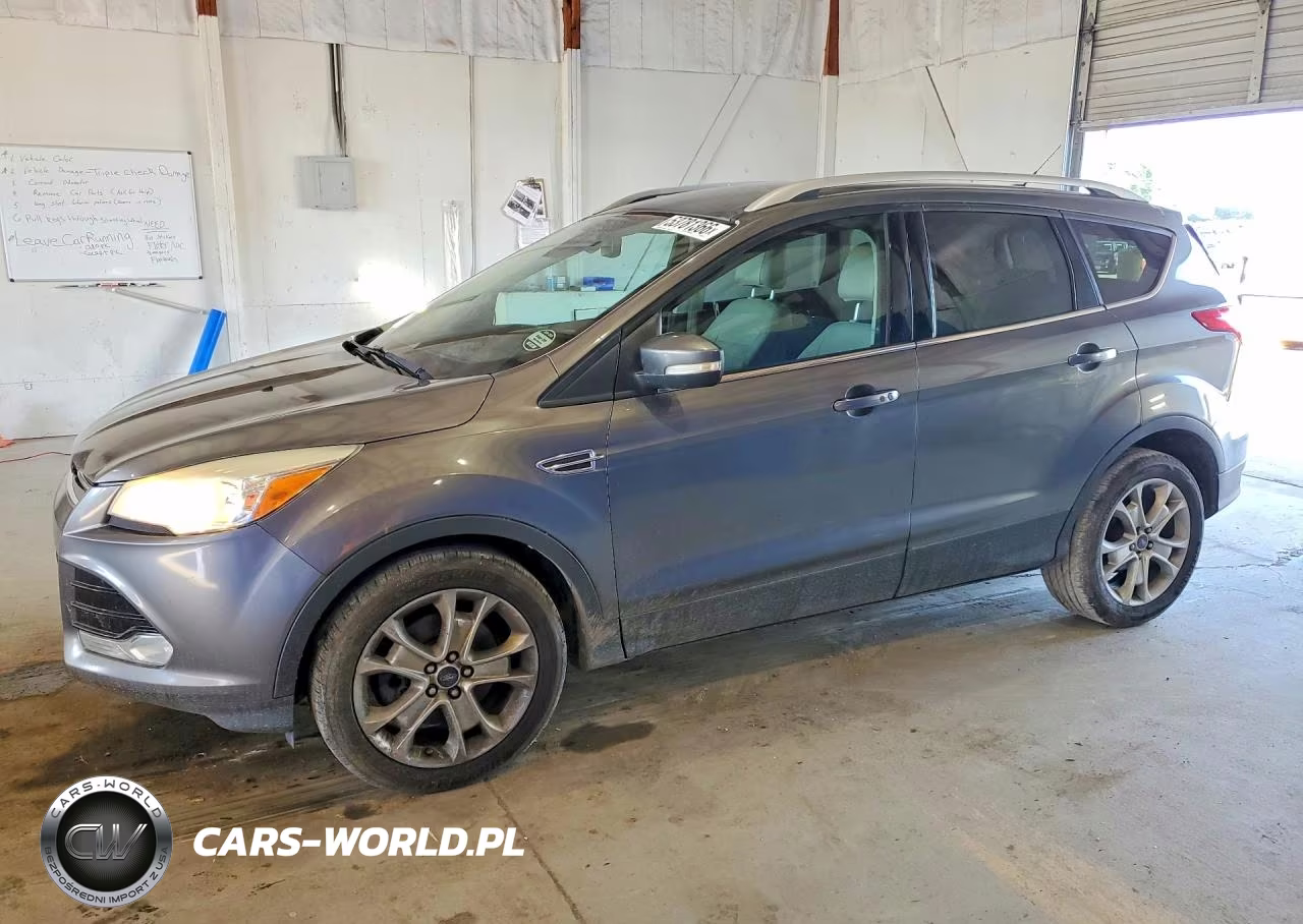 2014 Ford Escape Titanium – zdjęcie 1 z 13